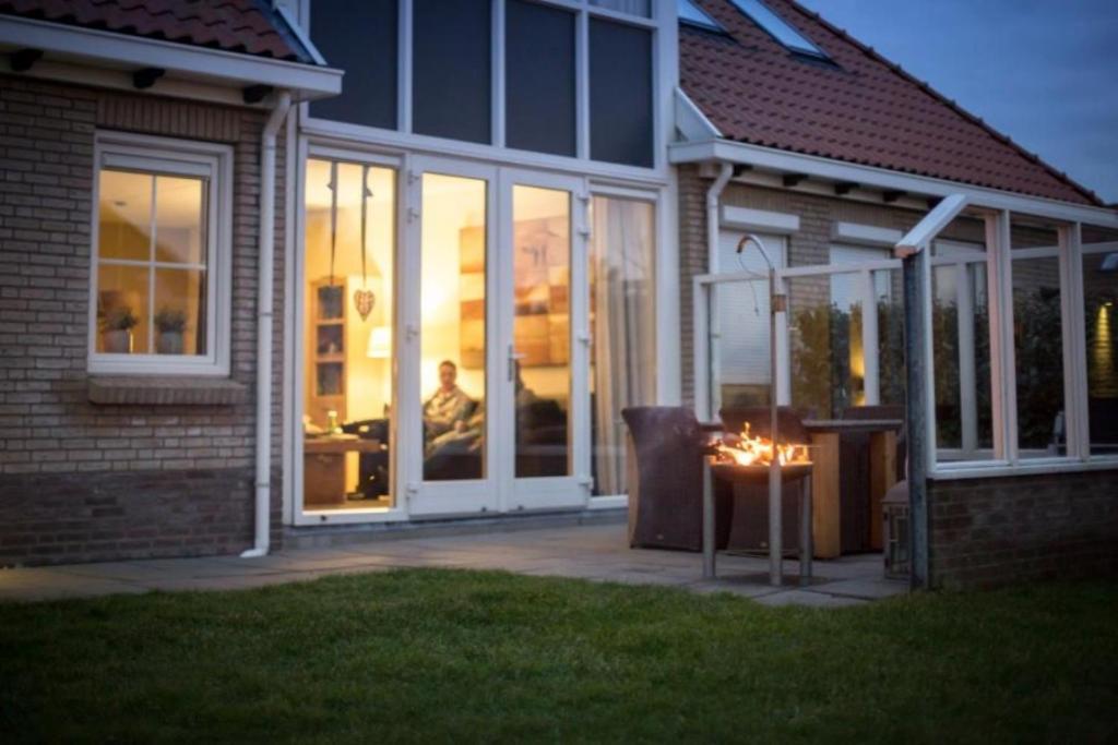 Weidevilla Xxxl Hollum  Ngoại thất bức ảnh